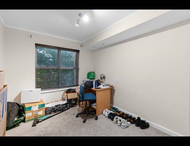 3 BEDROOM APARTMENT FOR SALE IN KENILWORTH